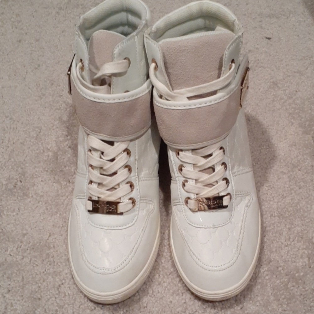 bebe Sneakers